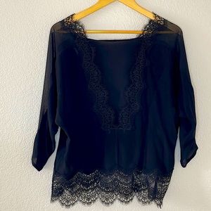 Sandro Paris Top • lace black low back